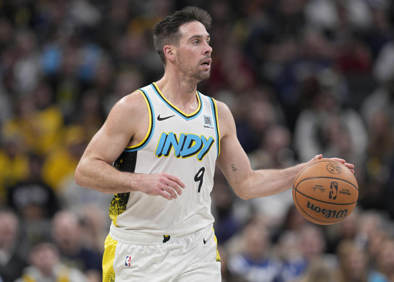 T.J. McConnell, Kyrie Irving NBA