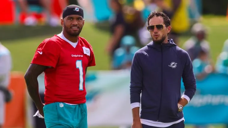 Dolphi, Mike McDaniel, Tua Tagovailoa